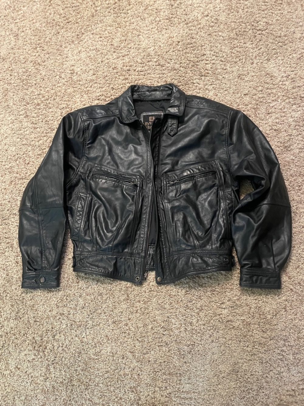 Byrne & Baker mens Vintage Black Leather Bomber Jacket